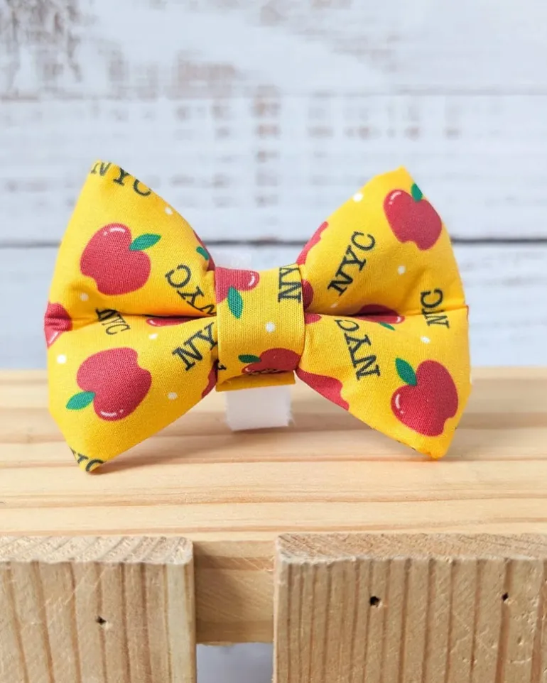 Big Apple NYC Dog Bow Tie (Made in the USA)