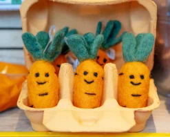 Carrot Wool Cat Toy