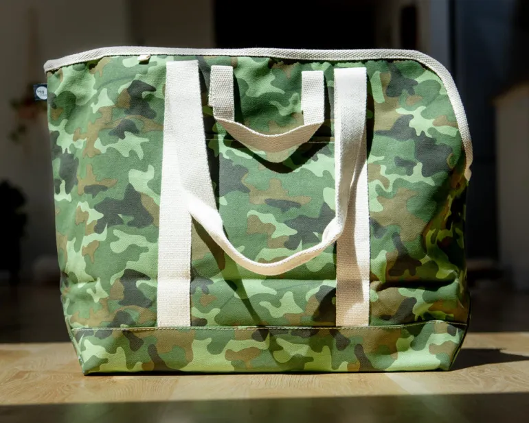 City Carrier Dog Bag in Size 2