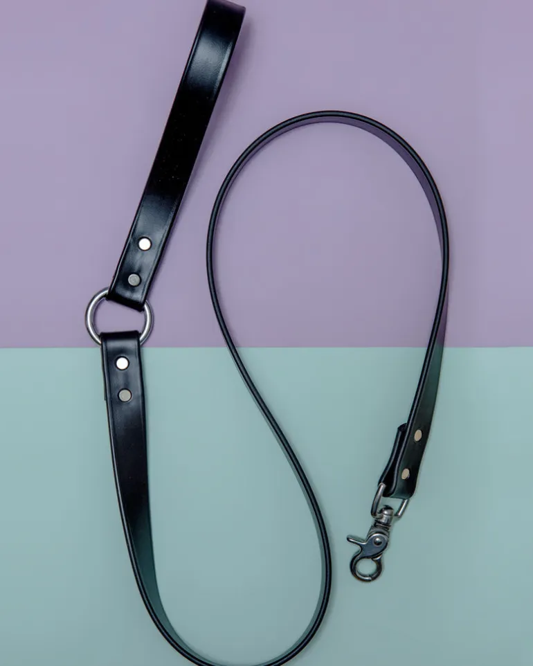 City Leash in Basic Black (Made in the USA)