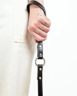 City Leash in Basic Black (Made in the USA)