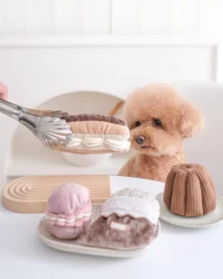 Eclair Enrichment Dog Toy