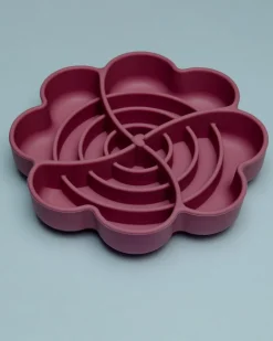 Flower Slow Feeder for Dogs and Cats in Strawberry