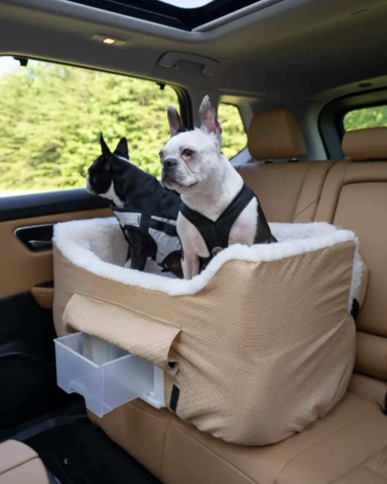 Lookout Dog Car Seat with Storage Drawer (Direct-Ship)