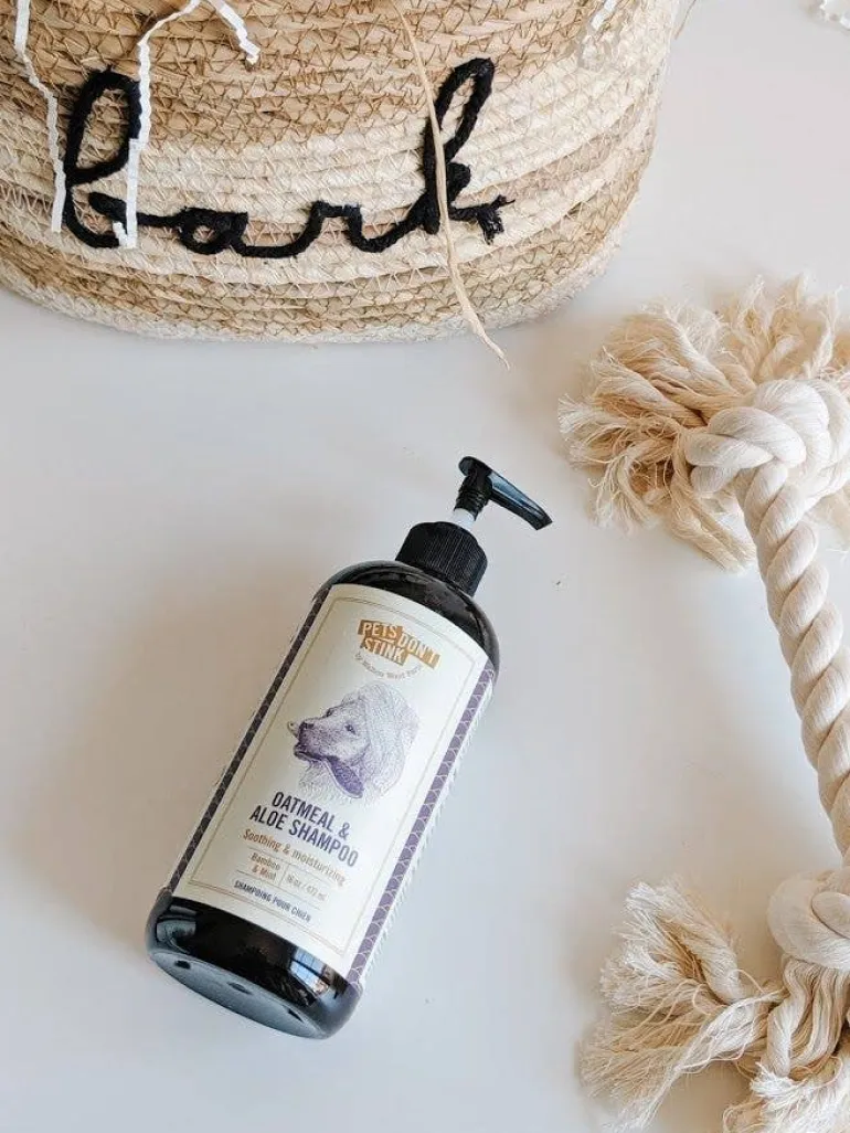 Oatmeal & Aloe Soothing Dog Shampoo (Made in the USA)