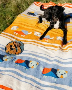 Perro Dorado Blanket Roll