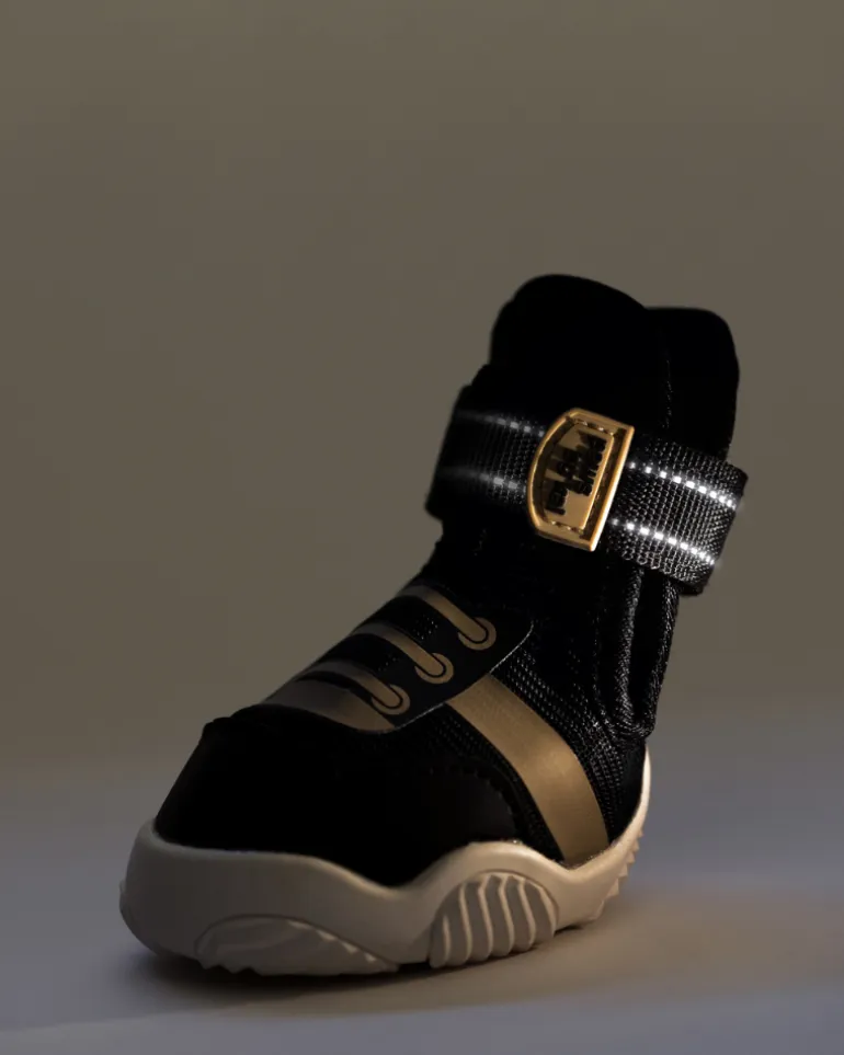 The Kai - Protective Footwear for Dogs in Black or Pink